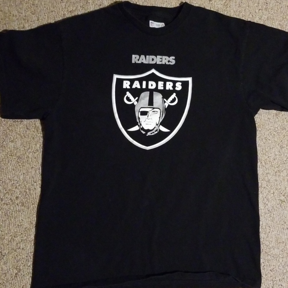 🍒3/$12🍒NFL McFadden Raiders shirt
